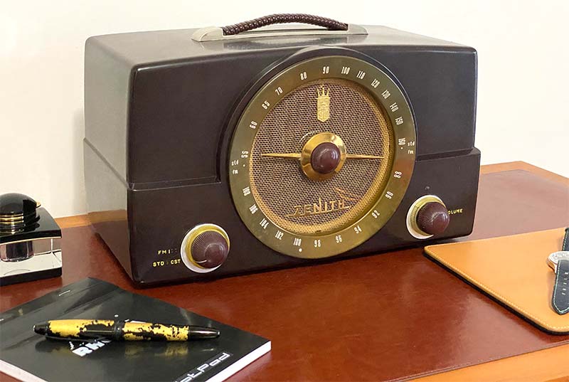 Restoration of a Vintage Zenith G725 AM/FM Receiver